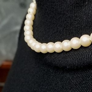 EUC Vtg CAROLEE 18" Pearl Necklace